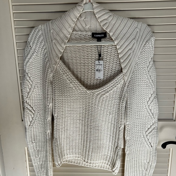 White Ribbed Sweater - Picture 4 of 5